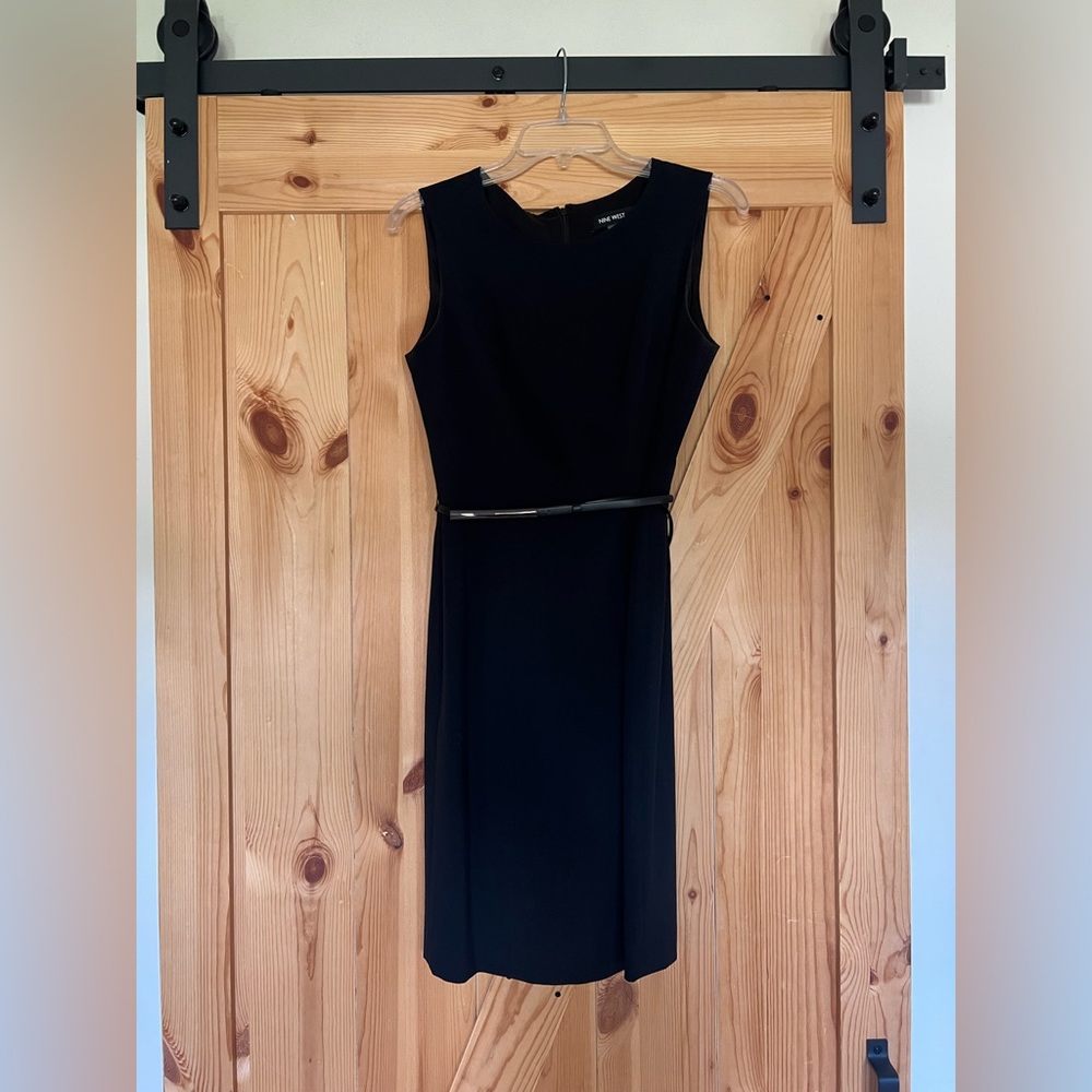 Nine West Black Sleeveless Sheath Midi Dress - Size 2